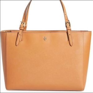 Tory Burch ROBINSON TOTE BAG Brown